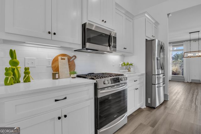 215 Greyfairs Avenue, Senoia, GA 30276