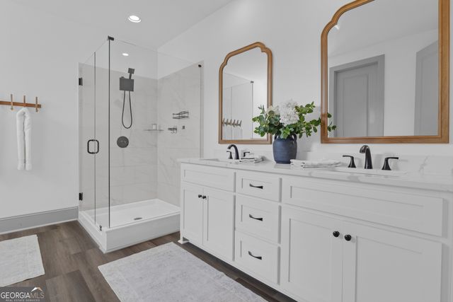 215 Greyfairs Avenue, Senoia, GA 30276