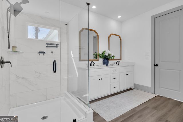 215 Greyfairs Avenue, Senoia, GA 30276