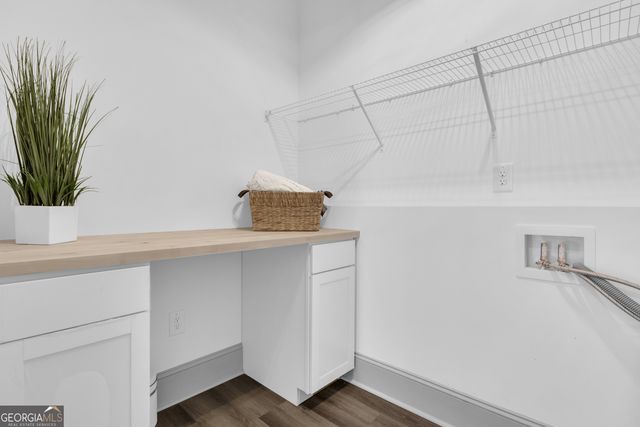 215 Greyfairs Avenue, Senoia, GA 30276