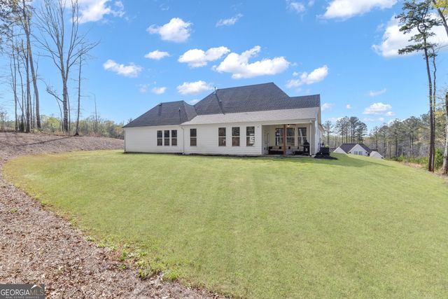 215 Greyfairs Avenue, Senoia, GA 30276