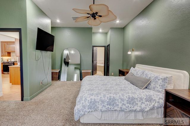 4678 Harbor Front Drive, Idaho Falls, ID 83402