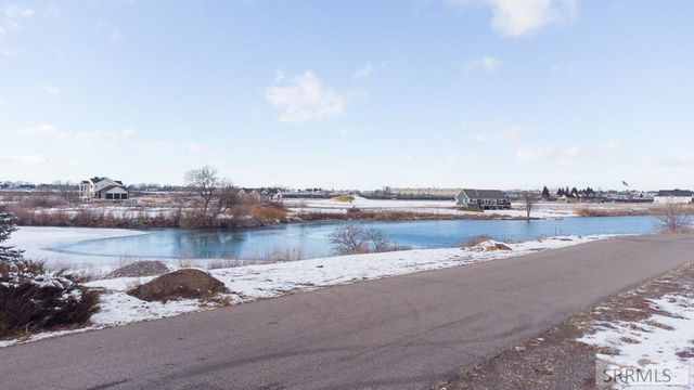 4678 Harbor Front Drive, Idaho Falls, ID 83402