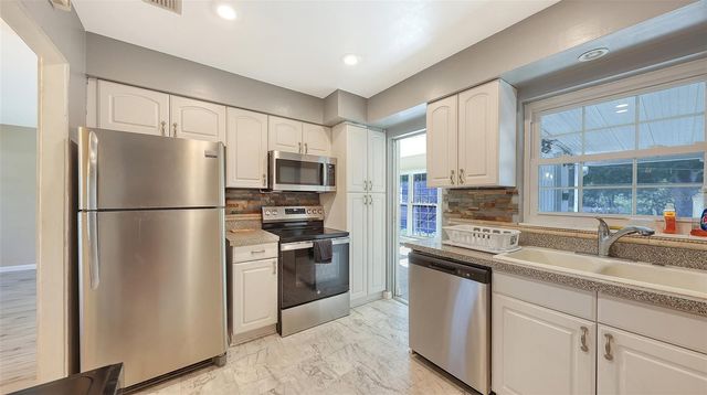 4131 PRUDENCE DRIVE, Sarasota, FL 34235