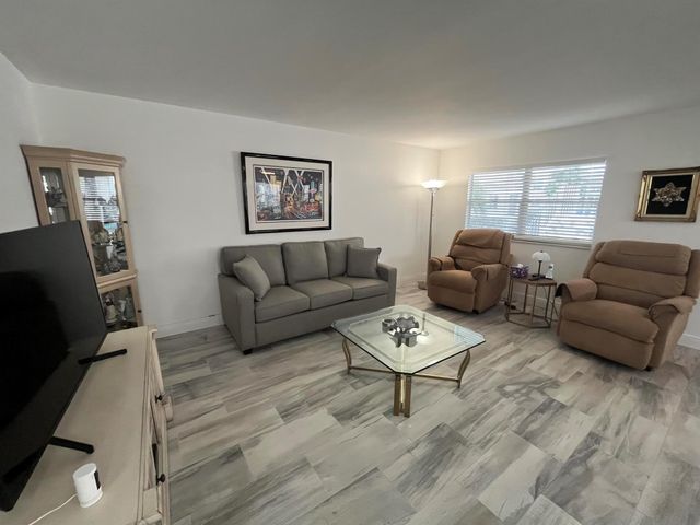 256 Monaco F, Delray Beach, FL 33446