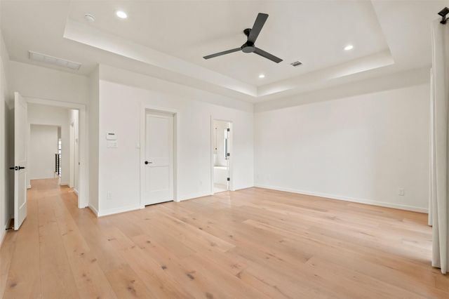 1435 Lawrence Street, Houston, TX 77008