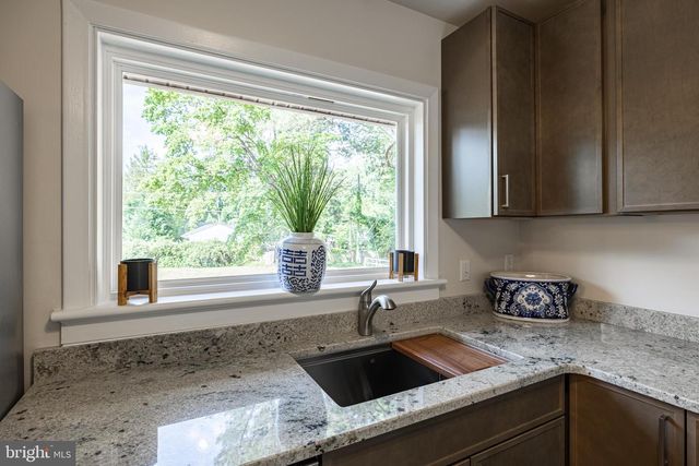8006 ANOKA RD, Henrico, VA 23229