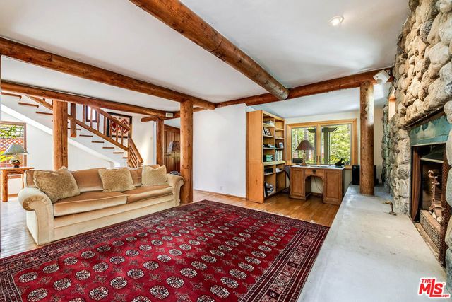 454 E Rustic Road, Santa Monica, CA 90402