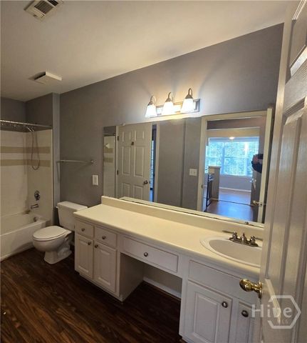 12300 Apache Avenue 208, Savannah, GA 31419