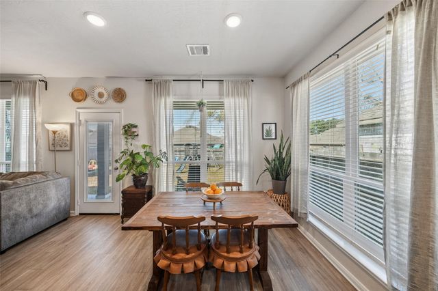 11947 Sunshine Park Drive N, Willis, TX 77318