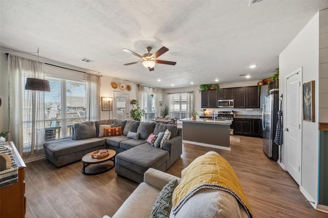 11947 Sunshine Park Drive N, Willis, TX 77318