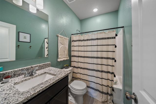 11947 Sunshine Park Drive N, Willis, TX 77318