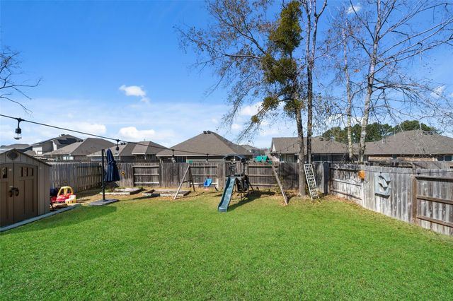 11947 Sunshine Park Drive N, Willis, TX 77318