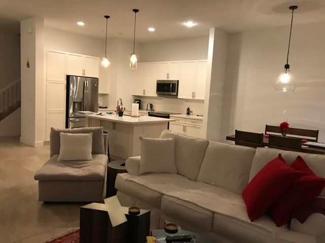 23045 Clear Echo Drive 76, Boca Raton, FL 33433