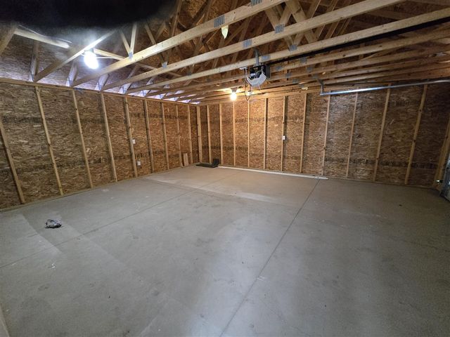 517 E State Road, Hastings, MI 49058