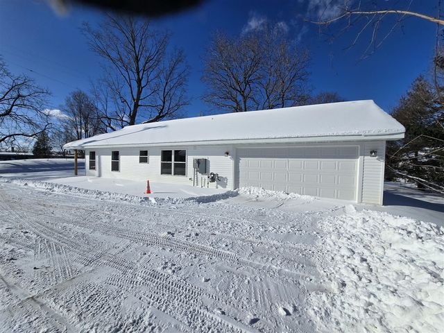 517 E State Road, Hastings, MI 49058