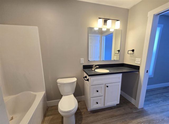 517 E State Road, Hastings, MI 49058