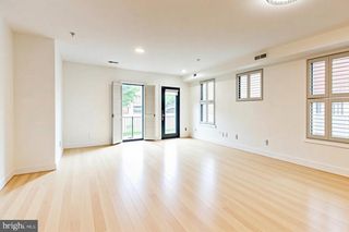 310 V ST NE #1, Washington, DC 20002