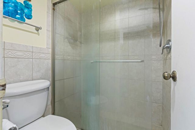 6075 N Sabal Palm Blvd 301, Tamarac, FL 33319