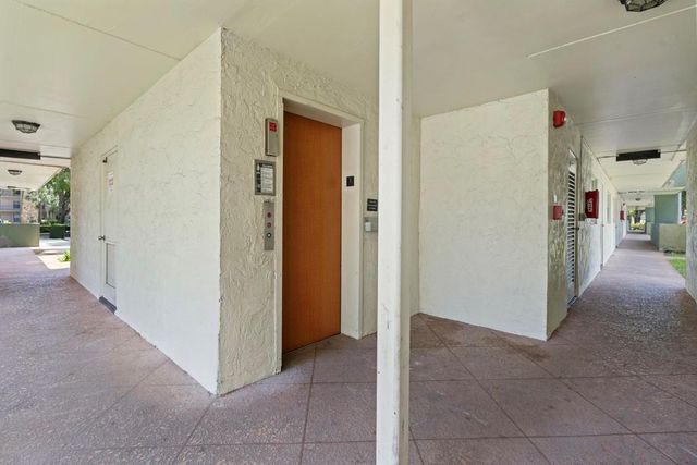 6075 N Sabal Palm Blvd 301, Tamarac, FL 33319