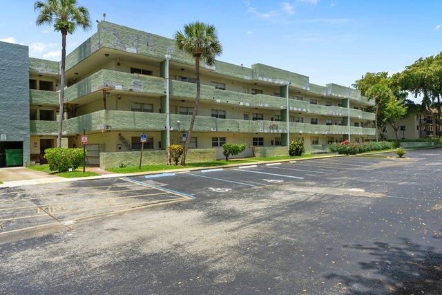 6075 N Sabal Palm Blvd 301, Tamarac, FL 33319