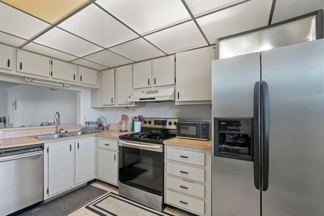 6075 N Sabal Palm Blvd 301, Tamarac, FL 33319