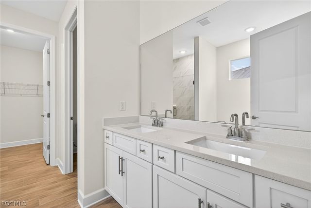 622 SW 30th TER, Cape Coral, FL 33914