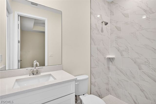 622 SW 30th TER, Cape Coral, FL 33914