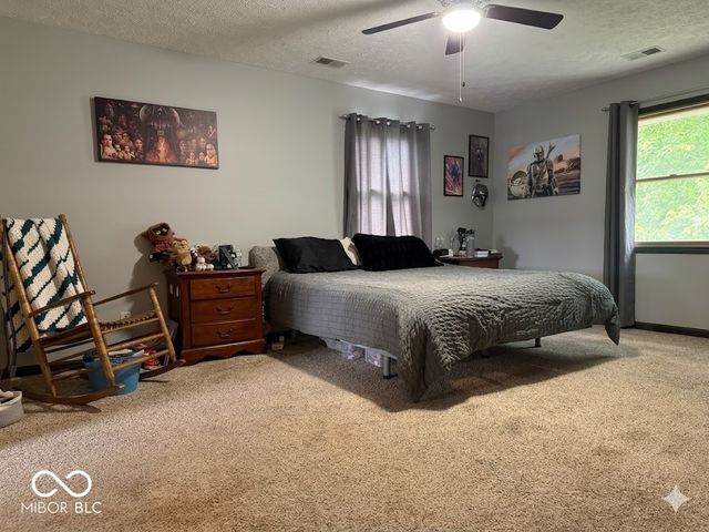 2490 E Northwood Avenue, Terre Haute, IN 47805