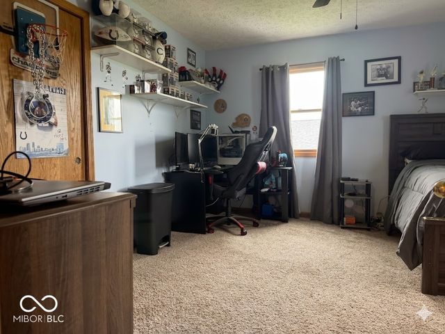 2490 E Northwood Avenue, Terre Haute, IN 47805