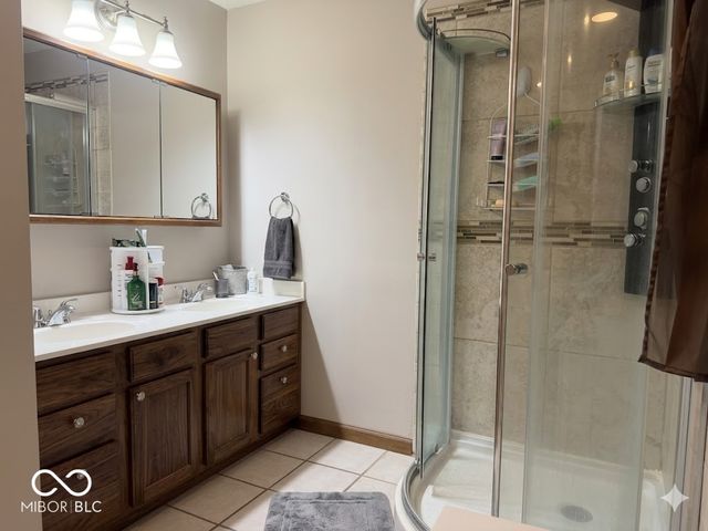 2490 E Northwood Avenue, Terre Haute, IN 47805