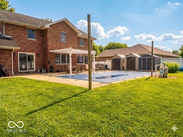 2490 E Northwood Avenue, Terre Haute, IN 47805