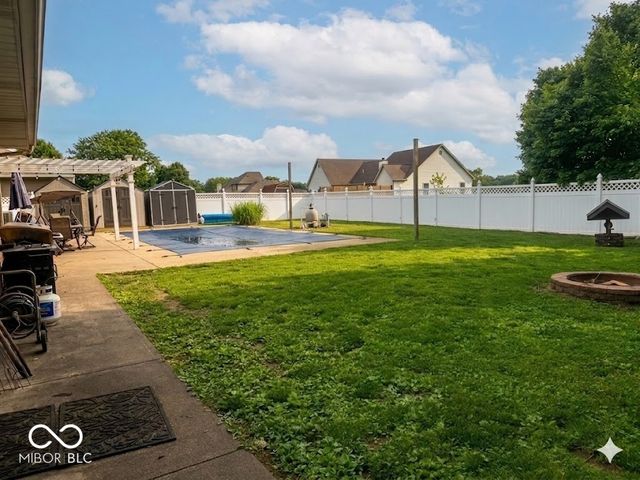 2490 E Northwood Avenue, Terre Haute, IN 47805