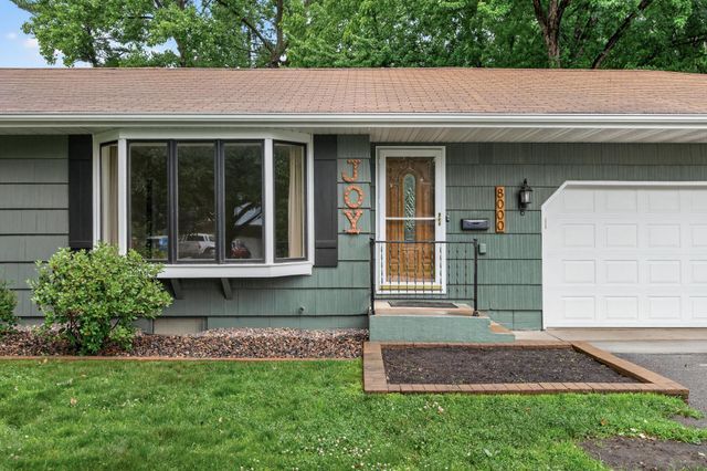 8000 Aster Drive N, Brooklyn Park, MN 55428