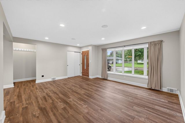 8000 Aster Drive N, Brooklyn Park, MN 55428