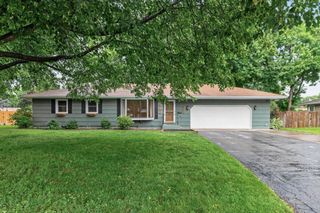 8000 Aster Drive N, Brooklyn Park, MN 55428