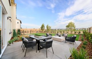 2813 Nicole Gee Dr, Roseville, CA 95747