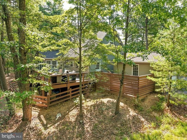 122 FORREST ST, Basye, VA 22810