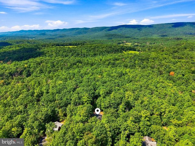 122 FORREST ST, Basye, VA 22810