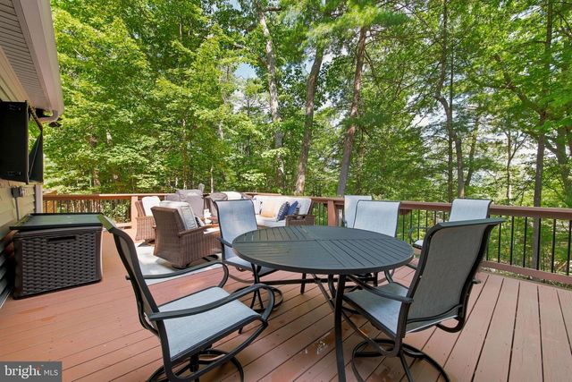 122 FORREST ST, Basye, VA 22810