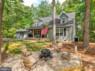 122 FORREST ST, Basye, VA 22810