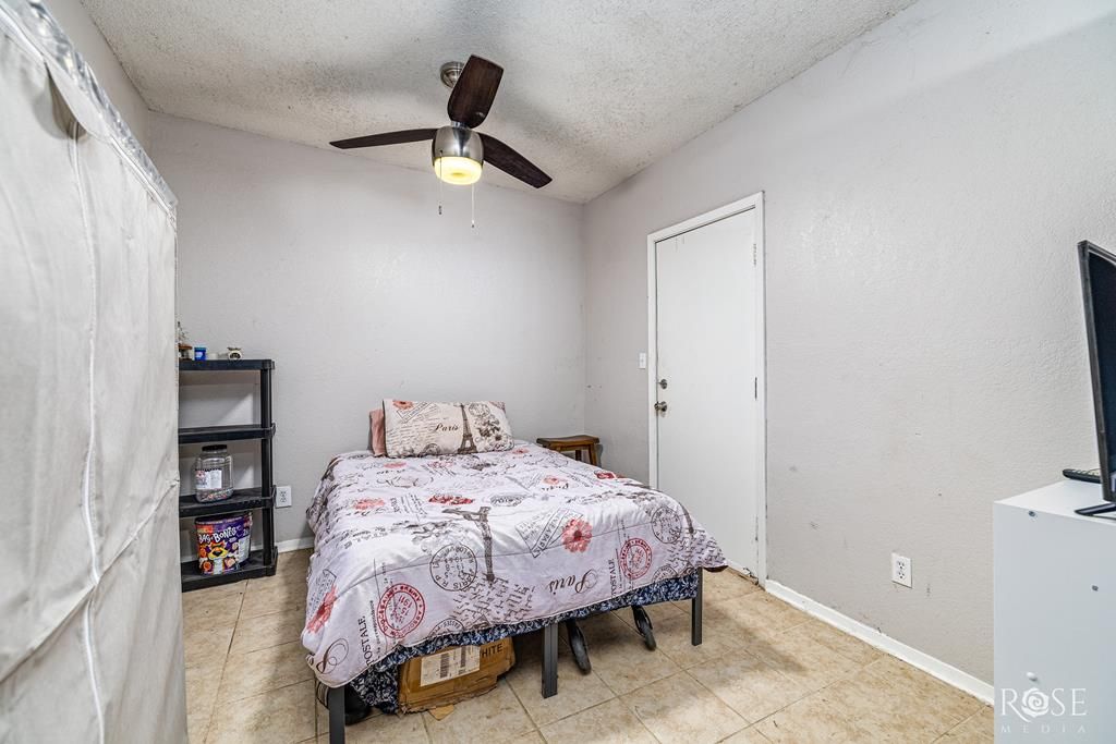 Image 17 of property listing at 330 Windham St, San Angelo, TX 76903