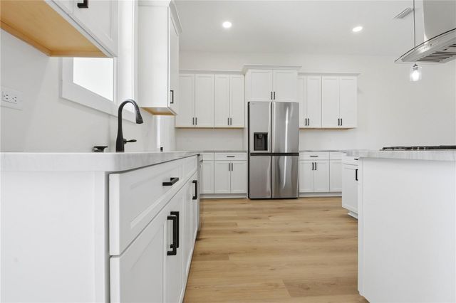 1413 BAYSHORE BOULEVARD 11, Dunedin, FL 34698