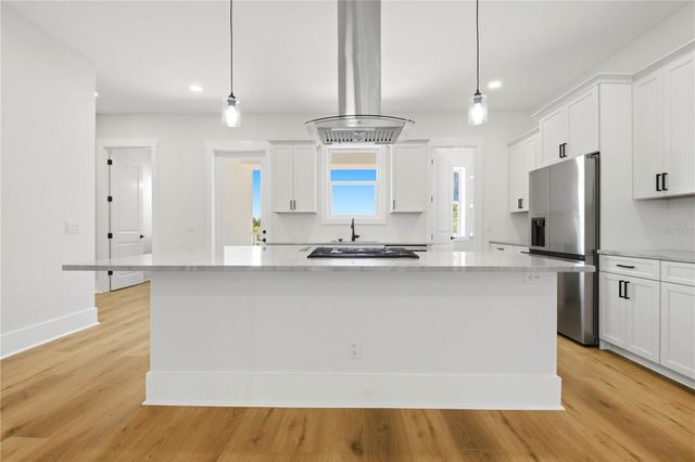 1413 BAYSHORE BOULEVARD 11, Dunedin, FL 34698