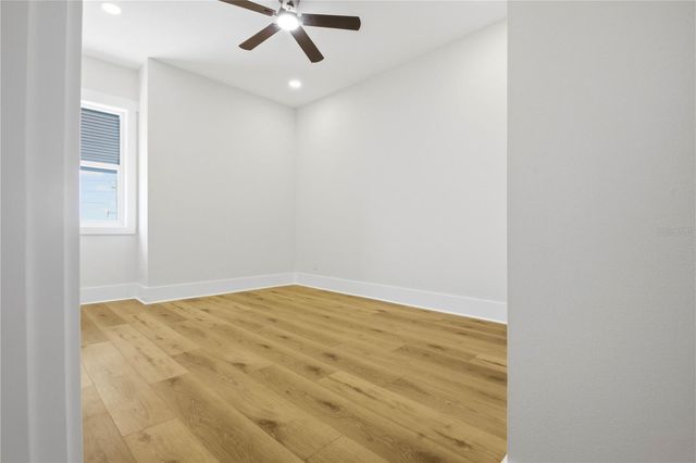 1413 BAYSHORE BOULEVARD 11, Dunedin, FL 34698