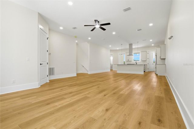 1413 BAYSHORE BOULEVARD 11, Dunedin, FL 34698