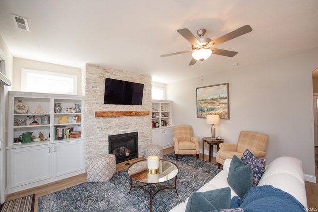 620 Hazelwood Drive, West Lafayette, IN 47906