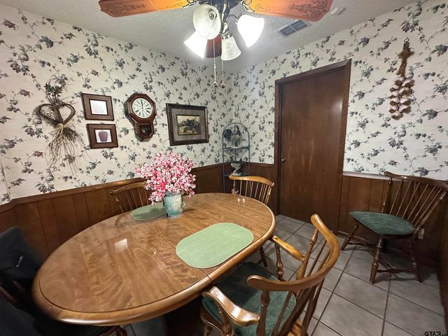 1305 Alameda St., Jacksonville, TX 75766