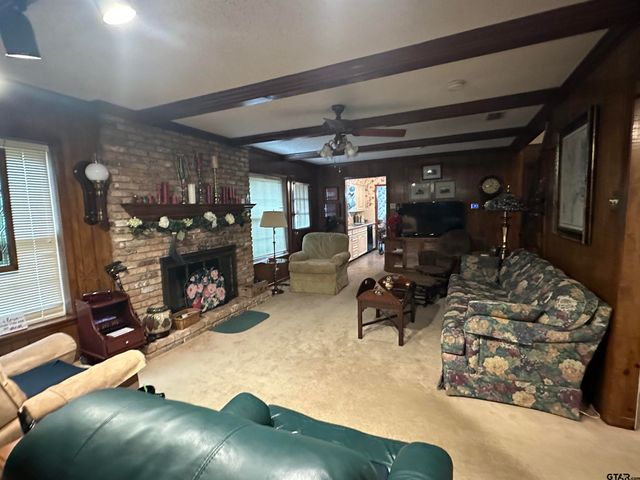 1305 Alameda St., Jacksonville, TX 75766