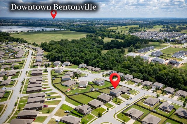 4202 SW Lexington Avenue, Bentonville, AR 72713